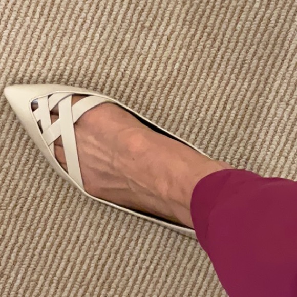 ZARA PATENT FLATS CREAM SIZE 38/8 - Picture 12 of 13